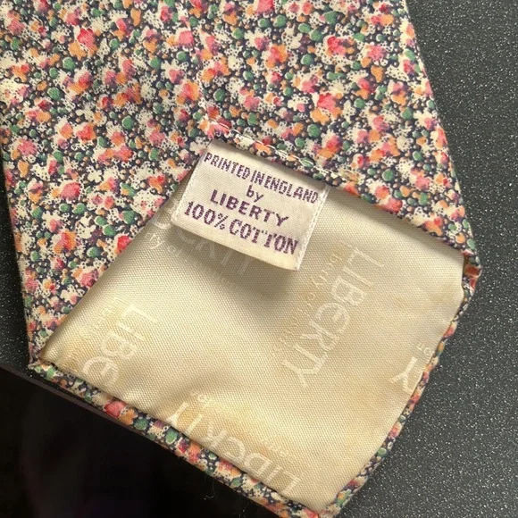 2 floral liberty of London vintage ties. - Picture 3 of 9